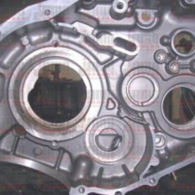 Aquecimento de carcaça de alumínio para montagem de anel de rolamento	